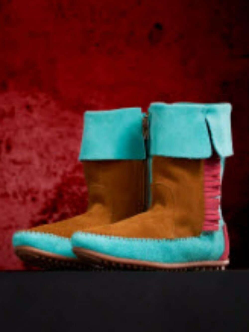 Minnetonka x Stranger Things Women's Holly Wheeler Mid-Calf Boot Size 7.5 NWT